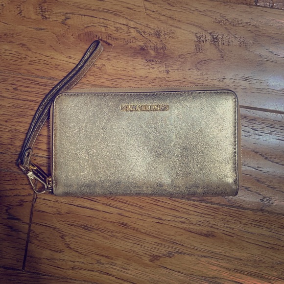 Michael Kors Handbags - Authentic MK Wallet in euc.